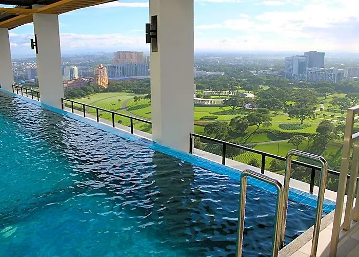 A2j Luxury Bgc Balcony Near Sm Aura Taguig Apartment Manila