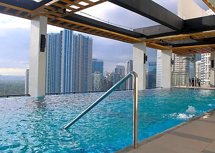 A2j Luxury Bgc Balcony Near Sm Aura Taguig *