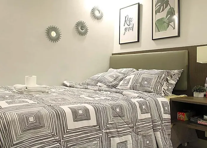 Apartment A2j Luxury Bgc Balcony Near Sm Aura Taguig Manila